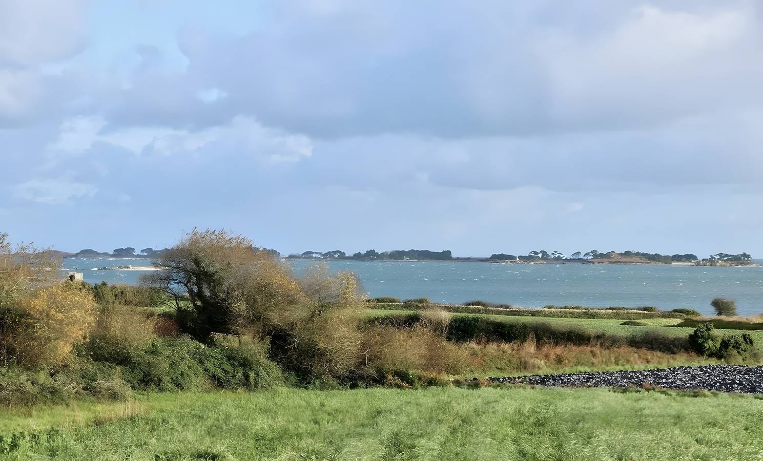 Cottage „Pen Prat“ mit Meerblick, 400 m vom Strand entfernt in Saint-Pol-de-Léon, Ceinture Dorée