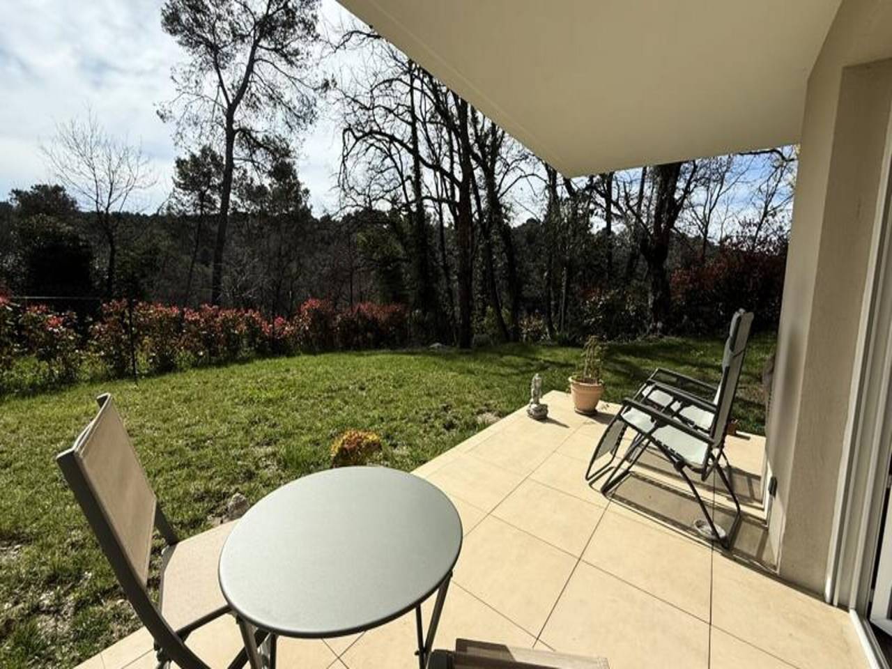 Apartamento entero, Apartamento en Valbonne con jardín y piscina in Valbonne, Costa mediterránea (Francia)