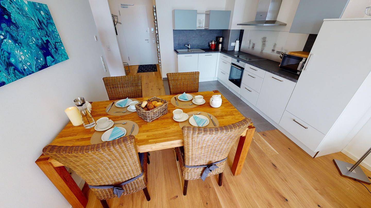 Geheel appartement, Luxuriöse Neubau-Ferienwohnung für 2-4 Gäste mit direktem Meerblick und Wallbox in Neustadt in Holstein, Kreis Ostholstein