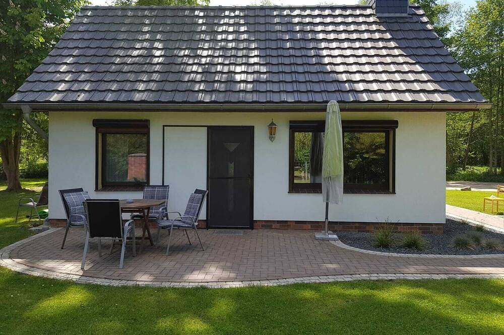 Stille genießen im Ferienhaus Storchennest direkt am Wasser in Leipe, Lübbenau