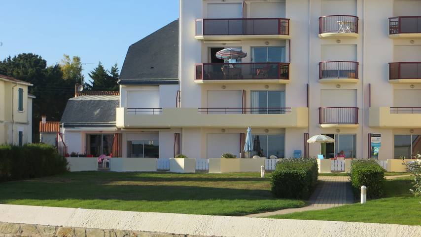 Gîte pour 4 personnes, avec terrasse dans Plage du Boisvinet - 4