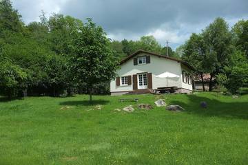 Gîte pour 6 personnes, avec terrasse et jardin à Kruth