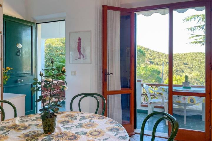 Villa für 3 Personen, mit Terrasse und Ausblick auf Elba