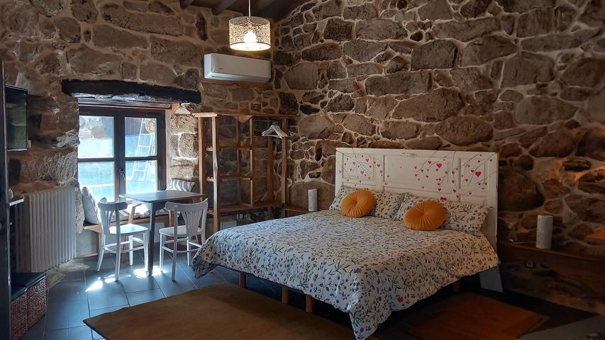 Apartamento para 2 personas, con Jacuzzi y Jardín