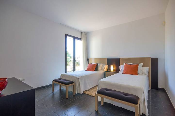 Villa für 8 Personen, mit Whirlpool und Garten auf Ibiza - 2