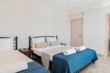 Villa for 6 People in Planos, Zakynthos, Photo 3