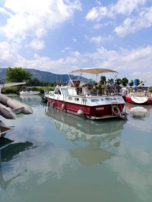 Bateau pour 3 personnes, avec vue et terrasse à Valence - 4