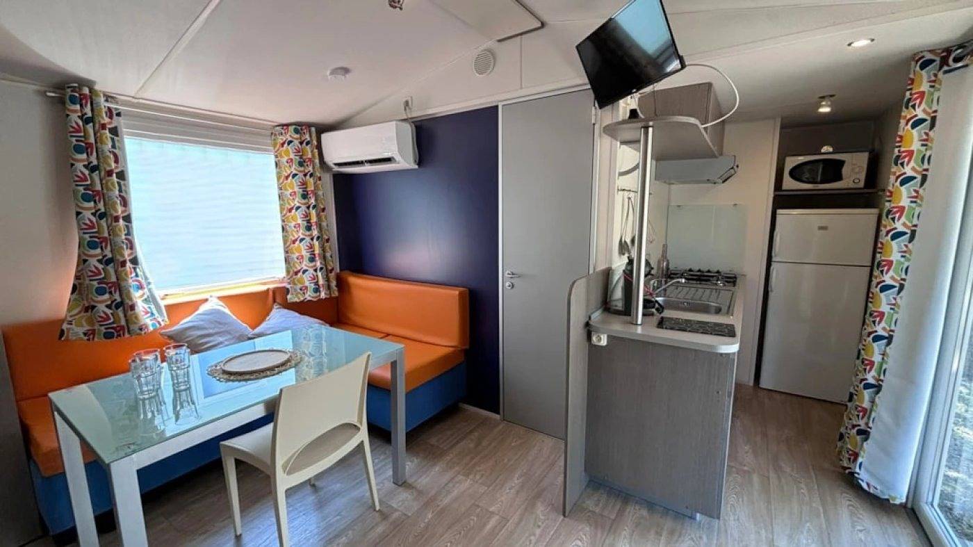 Zecamping 5 étoiles espace aquatique locatif Tv clim 25m2 4 pers in Le Muy, Mittelmeerküste (Frankreich)