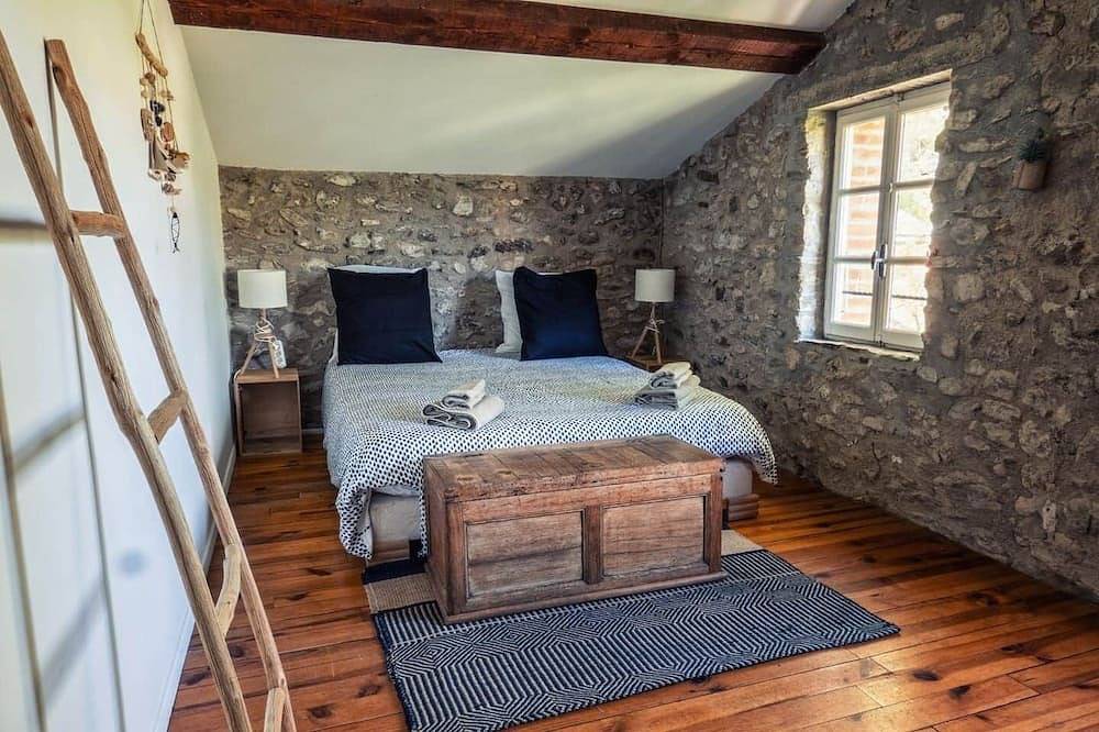 Air-conditioned Catalan house - Intimate garden & heated pool - 15 km Argelès in Villelongue-dels-Monts, Céret en omgeving