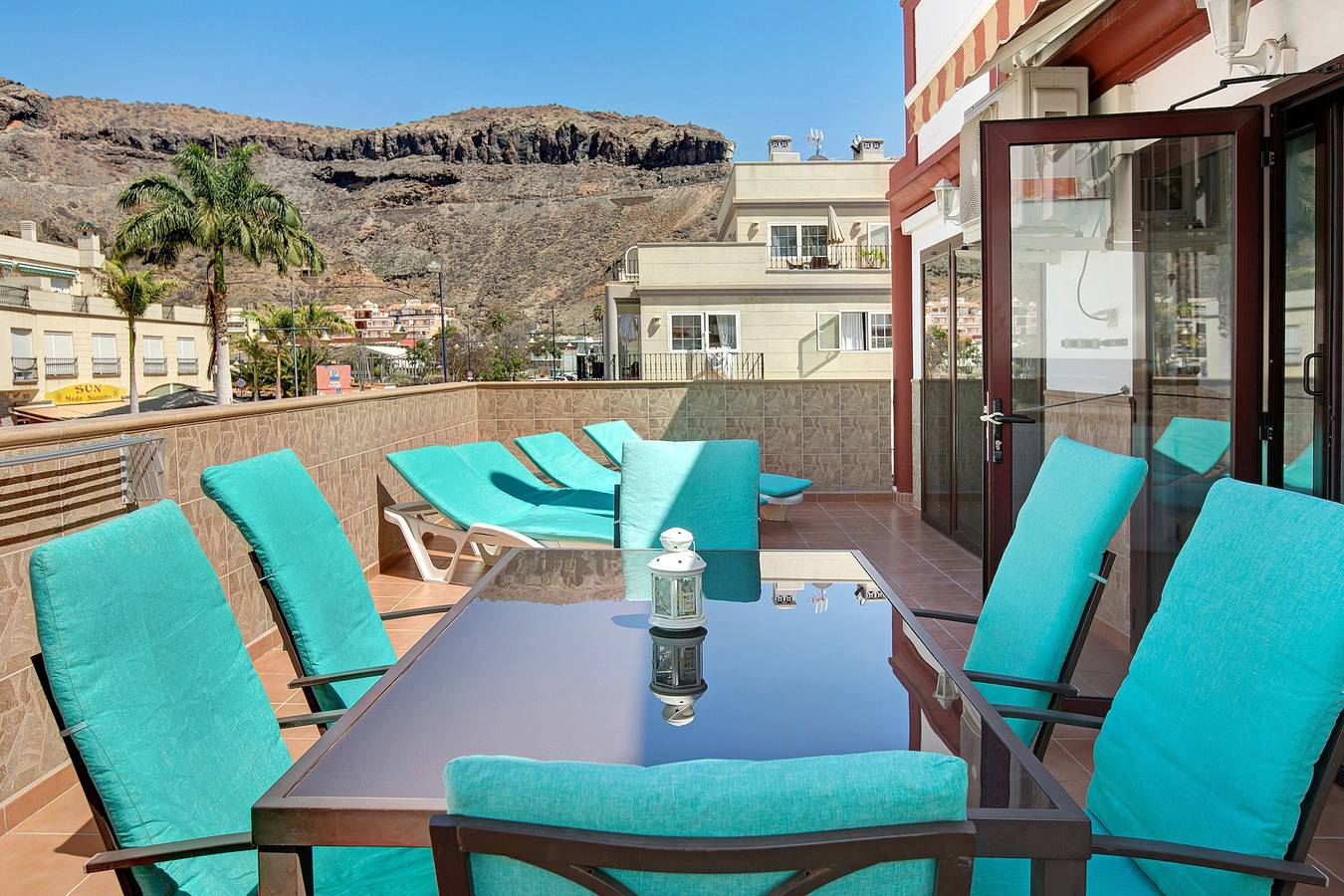 Apartamento entero, "Apartamento Pedro" con vistas al mar y a la montaña, jardín y Wi-Fi in Puerto de Mogan, Lomo Quiebre