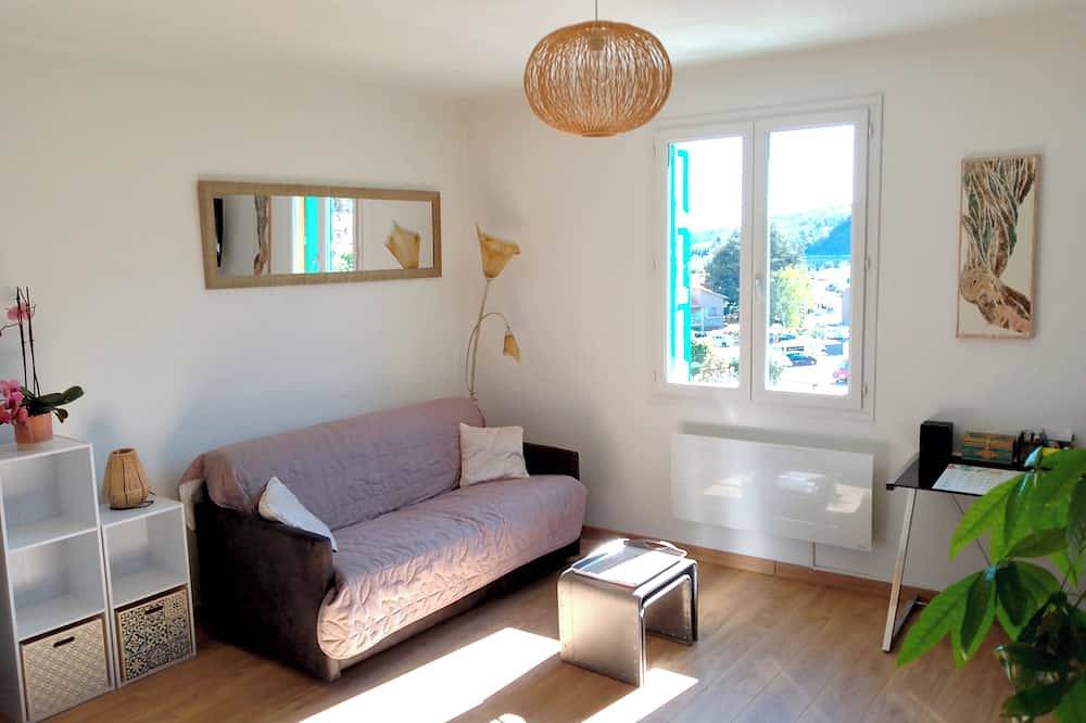 Maison 4 pers. + Jardin. Village classé au pied des Montagnes. Animaux acceptés in Ria-Sirach, Parc naturel régional des Pyrénées catalanes