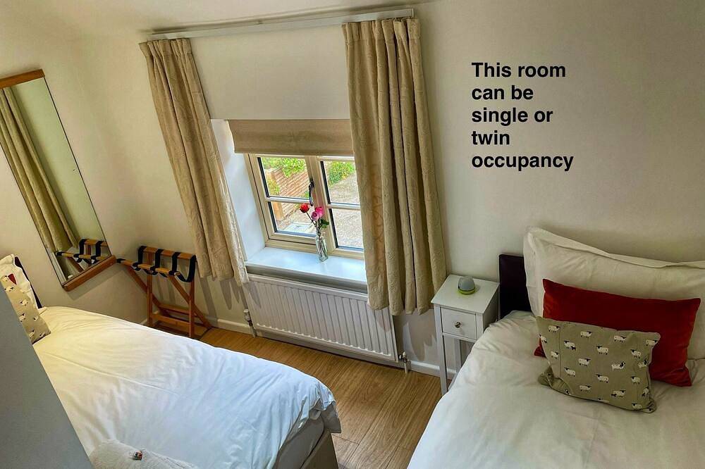 Historic Cottage in Southwell Nottingham Gold award winning for Eco practices in Southwell, Nottinghamshire