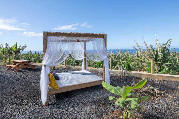 Holiday Home 'Dely' with Sea View, Private Pool and Private Terrace in Tazacorte, La Palma South