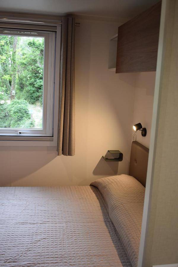 Camping für 4 Personen, mit Terrasse und Garten sowie Ausblick in Marche - 4