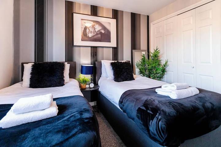 South Downs retreat house with free parking. in Chichester, West Sussex