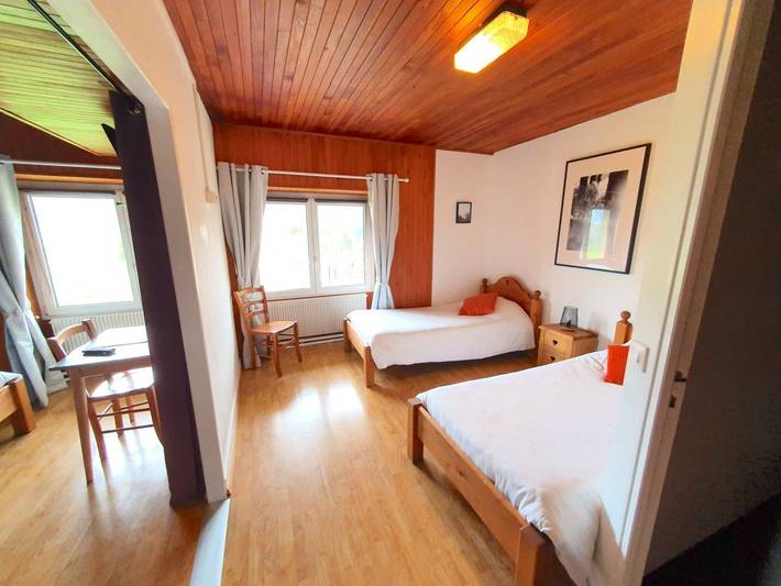 Chambre d’hôte pour 4 personnes, avec jardin et vue sur le lac en Franche-Comté - 2