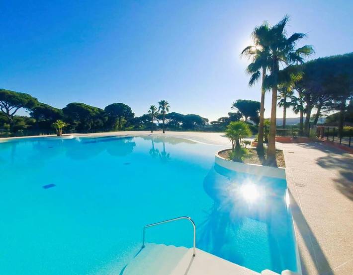 Villa pour 4 personnes, avec jardin ainsi que terrasse et piscine, animaux acceptés à Gassin - 3