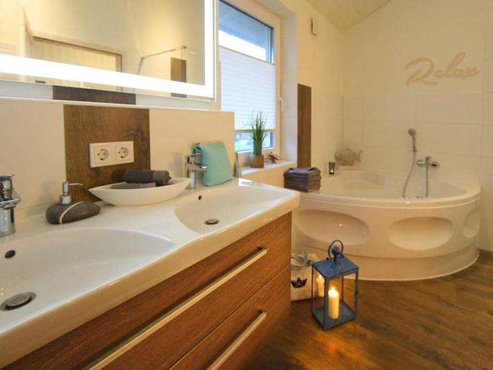 Ferienhaus für 10 Personen, mit Whirlpool und Terrasse sowie Garten und Sauna in Steinbergkirche - 4