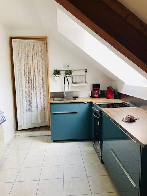 Appartement entier, One-Bedroom Apartment in Chabottes, Parc national des Écrins