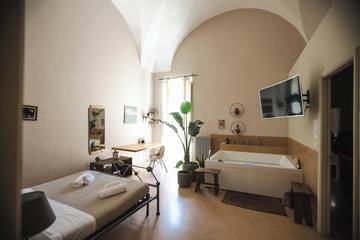 B&b for 13 People in Lecce, Via Francigena, Photo 1