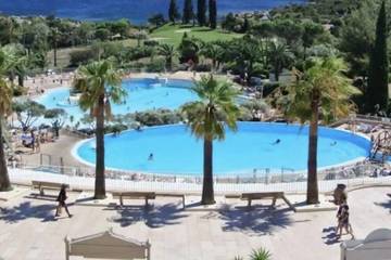 Gîte pour 5 personnes, avec piscine, animaux acceptés dans Plage Camp Long