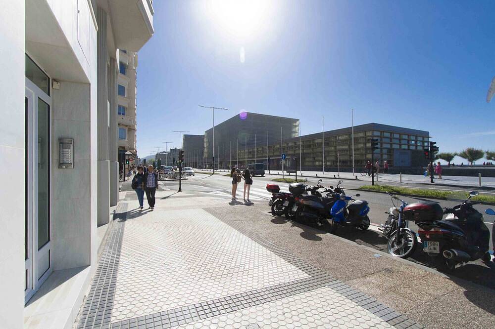 Appartamento intero, Gros Beach | The Rentals Collection in San Sebastian, Costa Basca (Spagna)