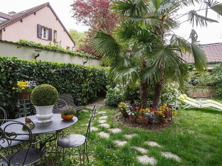Apartamento entero, Versailles in Ruhe in Ville-d'Avray, Altos del Sena