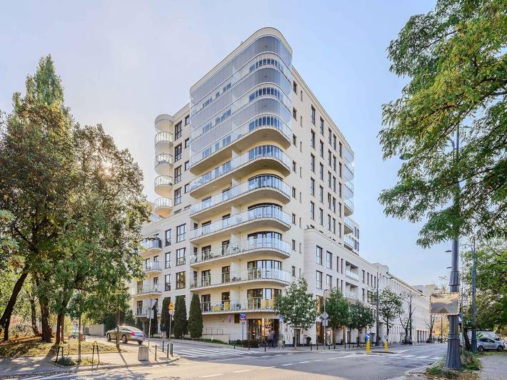 Apartament wakacyjny dla 4 osób, z Balkon/ taras i Balkon w Warszawa
