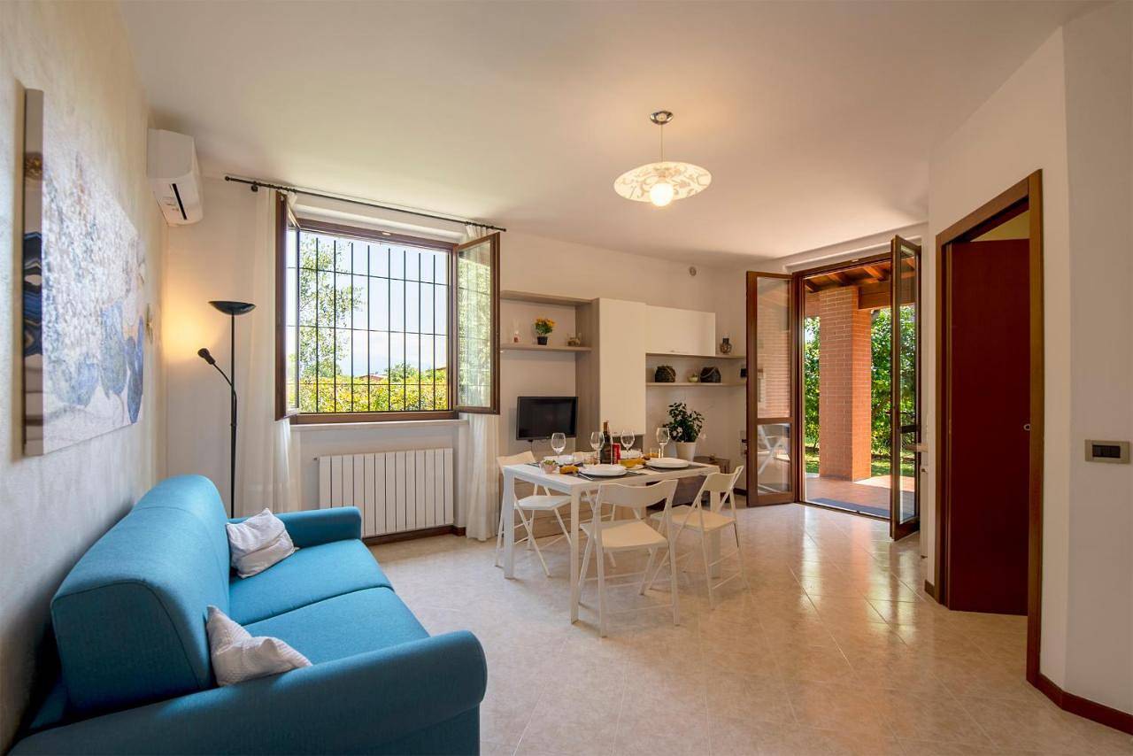 Villa Baccolo in Spiaggia Romantica (Manerba del Garda), Manerba del Garda