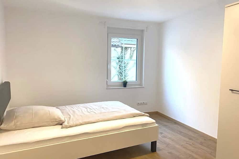 Ganze Wohnung, Ferienwohnung S6 Fiona mit 105 qm, 3 Schlafzimmer, max. für 5 Personen in Endingen am Kaiserstuhl, Endingen