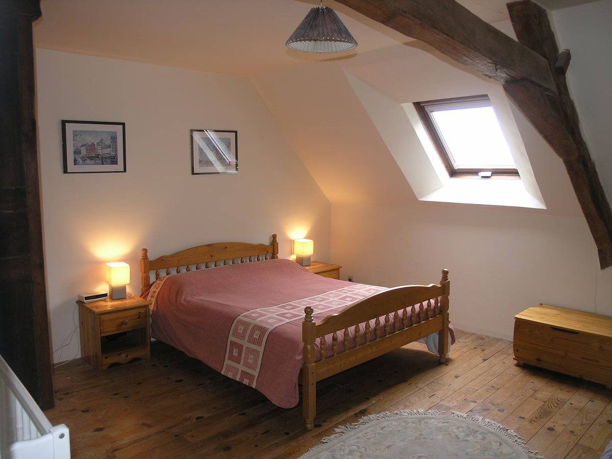 Gîte pour 15 personnes avec jardin in Saint-Georges-de-Reintembault, Fougères-Vitré