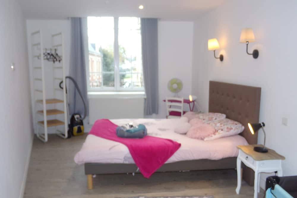 Ganze Wohnung, Wohnung im 3. Stock im Zentrum von Dieppe in Dieppe, Dieppe und Umgebung