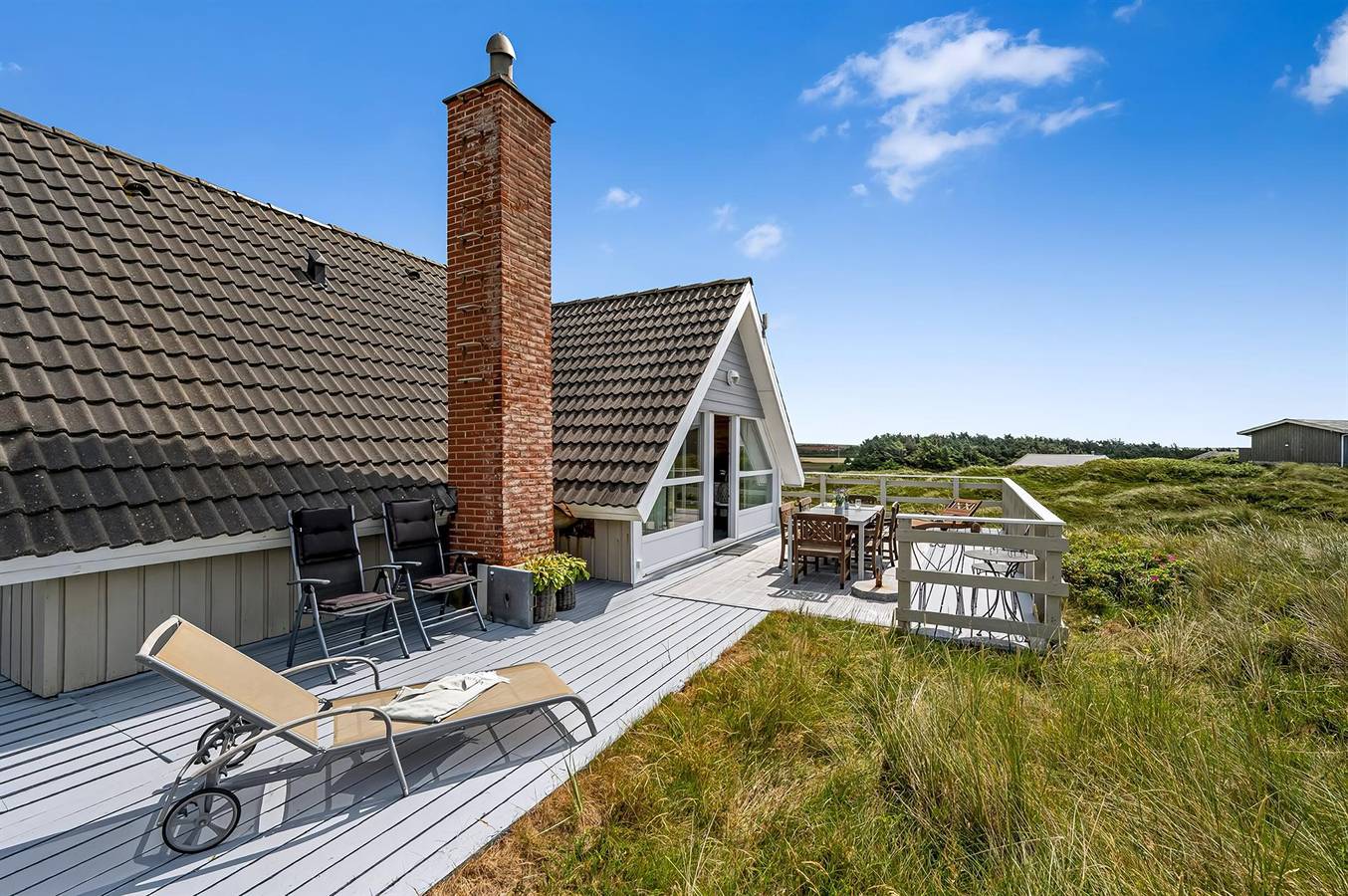 Beautiful home in Harboøre w/ 3 Bedrooms, Sauna and Wifi in Vejlby Klit, Región de Lemvig