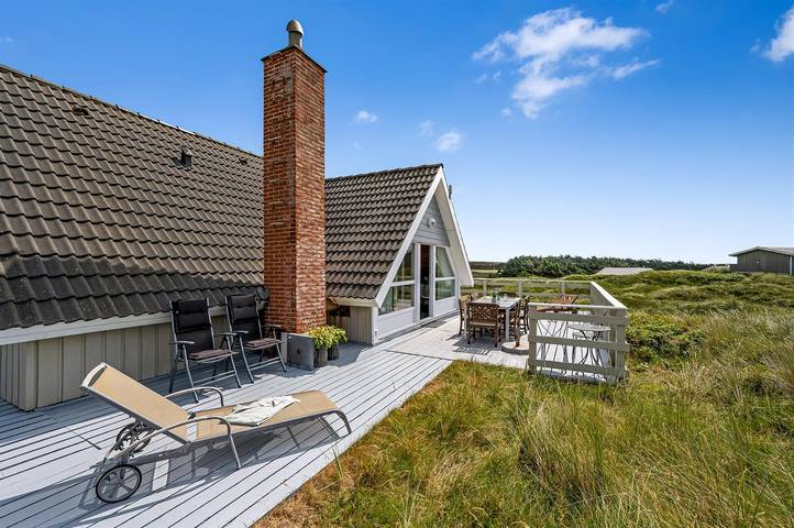 Beautiful home in Harboøre w/ 3 Bedrooms, Sauna and WiFi in Vejlby Klit, Lemvig und Umgebung