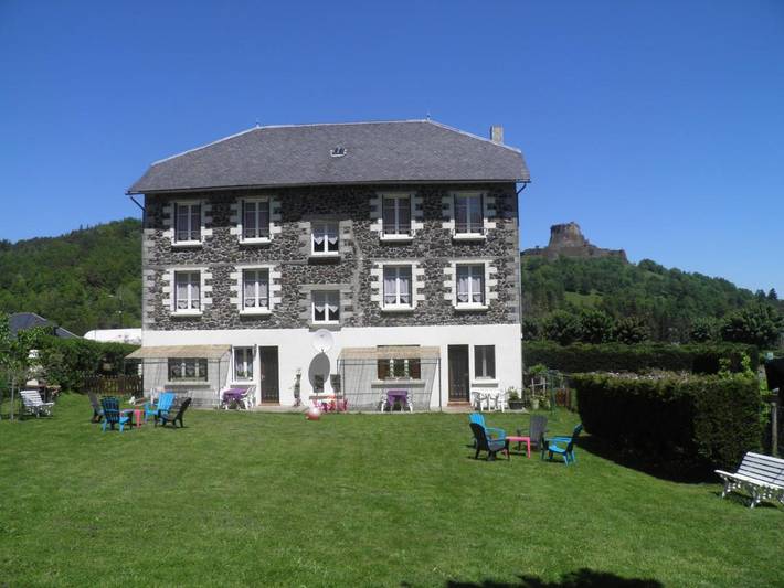 Gîte pour 2 personnes, avec Terrasse et Jardin dans Office De Tourisme De Murolo - 2