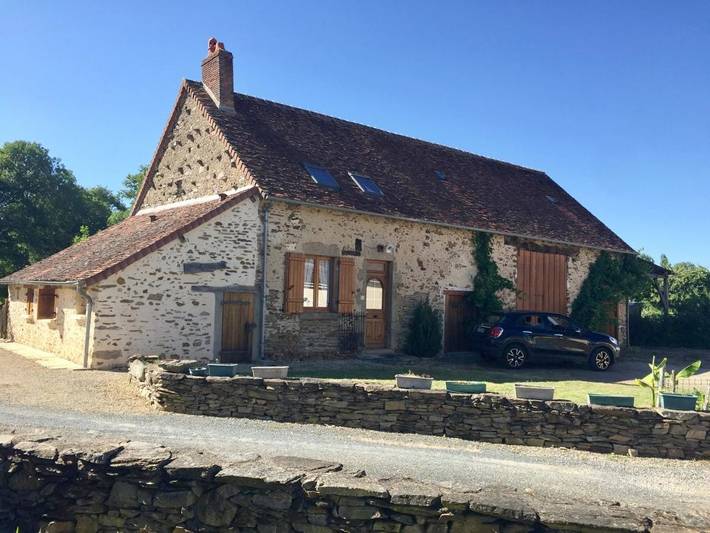 Location de vacances pour 7 personnes, avec Terrasse ainsi que Jardin et Vue à Parnac