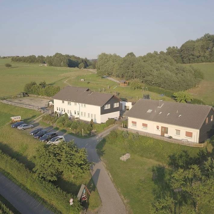 Ferienwohnung für 4 Personen, mit Terrasse und Garten in Lennestadt