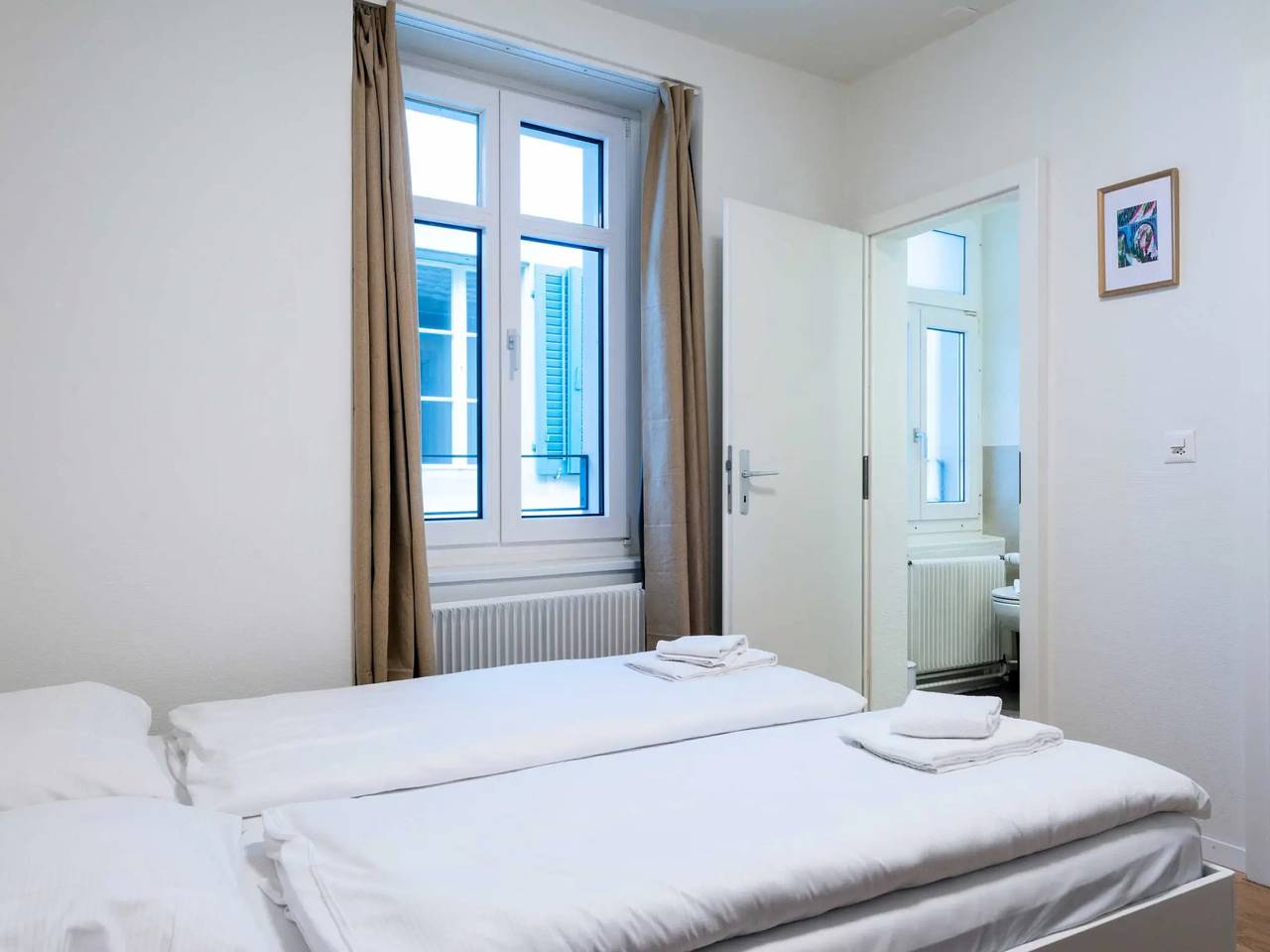 Ganze Wohnung, 1 Ausstellung 2 Personen in Luzern Zustellkreis, Luzern