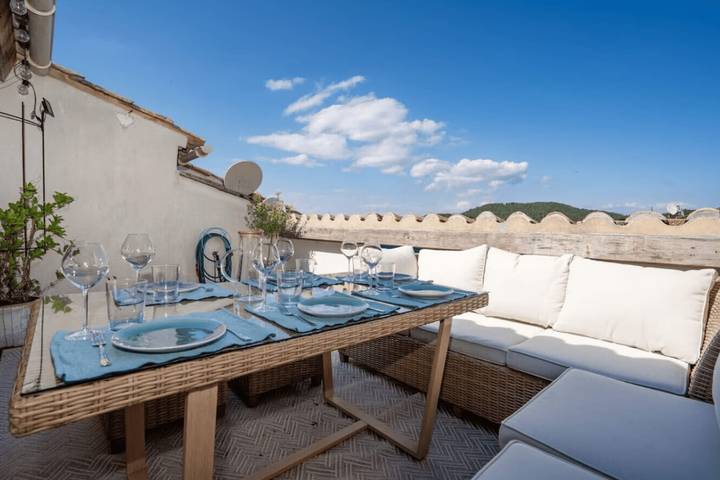Vakantiehuis voor 7 personen, met terras, kindvriendelijk in La Garde-Freinet