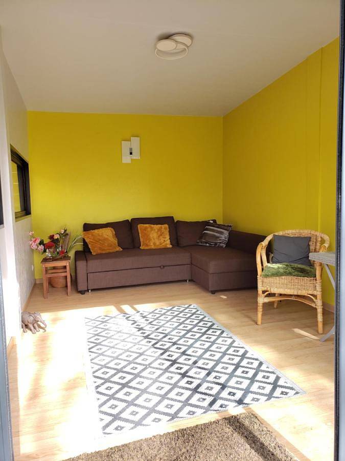 Location de vacances pour 2 personnes, avec jardin ainsi que piscine et vue, animaux acceptés à Tourtoirac - 4