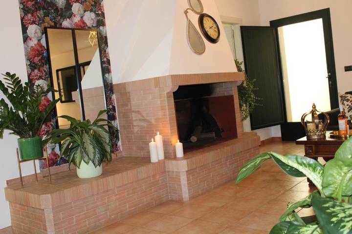 Gîte pour 4 personnes, avec Terrasse et Jardin à Erchie - 4