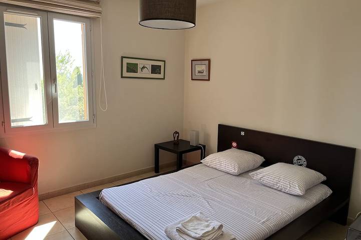 Charmante Villa mit Spa und Panorama in Lorgues, Draguignan Region