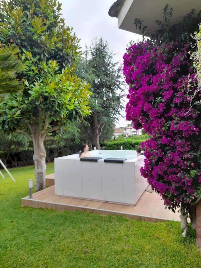 Bed and breakfast per 2 persone, con giardino e balcone nonché idromassaggio - 1