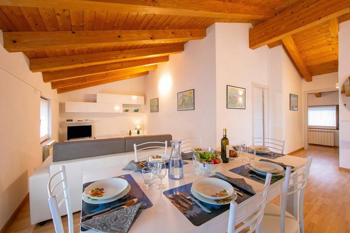 Ganze Wohnung, Residenza al Ponte in Arco, Gardasee-Berge
