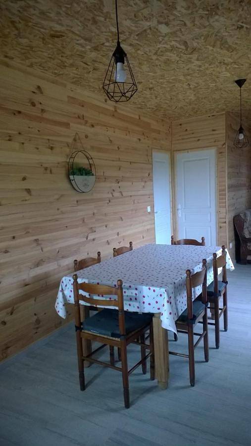 Chalet pour 6 personnes, avec vue et jardin, animaux acceptés dans la Creuse - 3