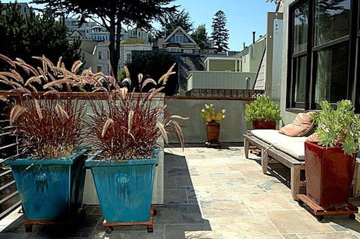 Vacation rental for 5 people, with balcony and garden in San Francisco
