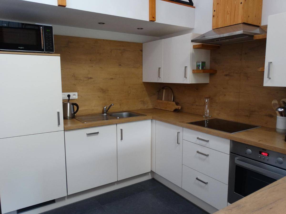 Appartement entier, Au logis de Cadichon in Saint-Hubert, Région de Neufchâteau