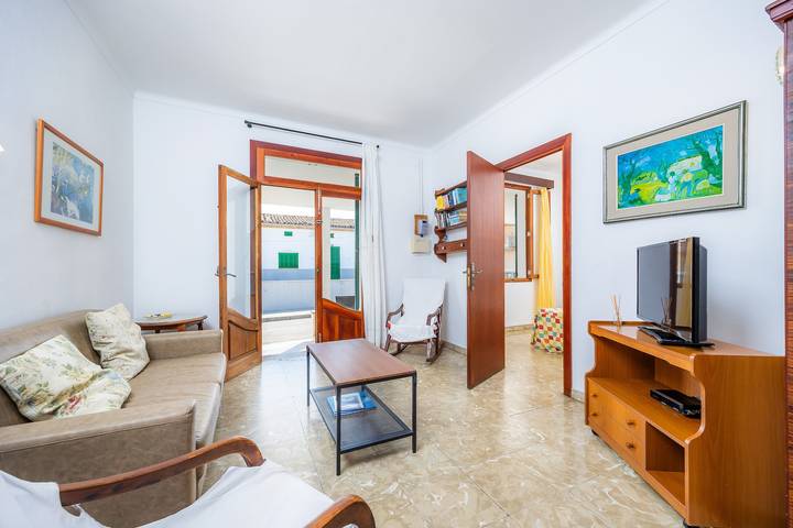 Casa de vacaciones 'Casa Tradicional Can Picafort' con jardín privado, balcón y Wi-Fi in Can Picafort, Santa Margalida