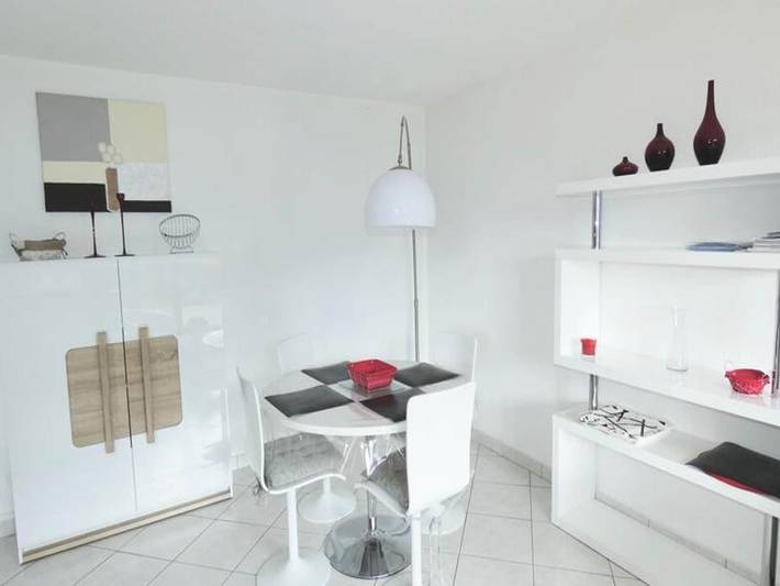 Gîte pour 4 personnes, avec balcon, adapté aux familles dans Esplanade du Lac ( Aix-les-Bains) - 4