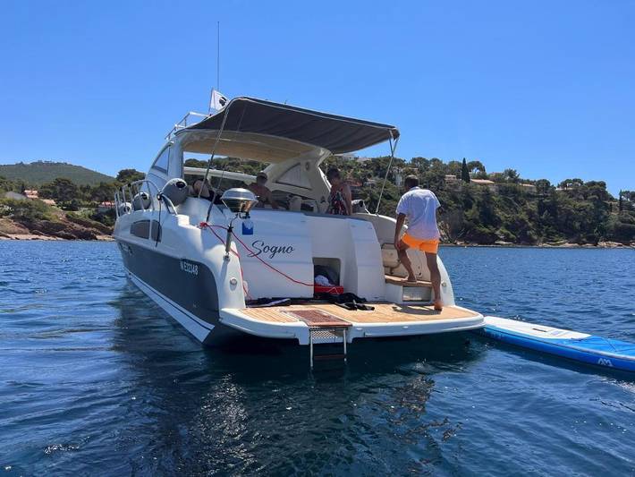 Bateau pour 5 personnes, avec Terrasse en Provence-Alpes-Côte d'Azur - 2